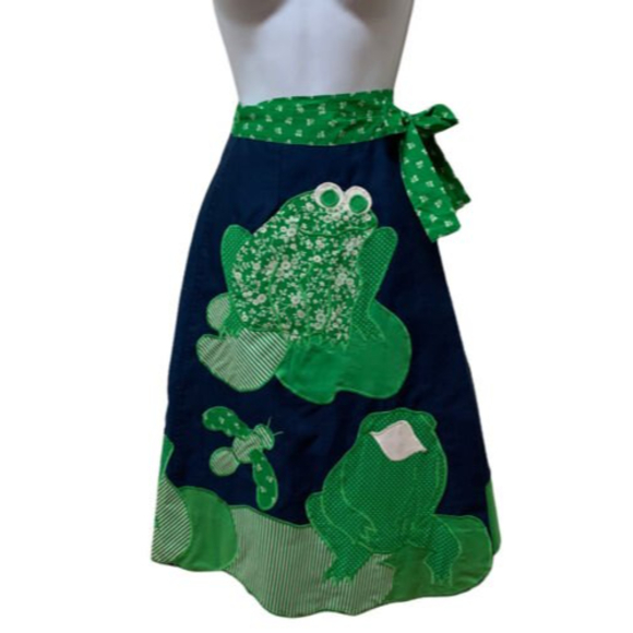 Alfredo's Wife Dresses & Skirts - VTG Rare ALFREDO'S WIFE Boho Patchwork Applique Frog Mouse Wrap Skirt Kitschy